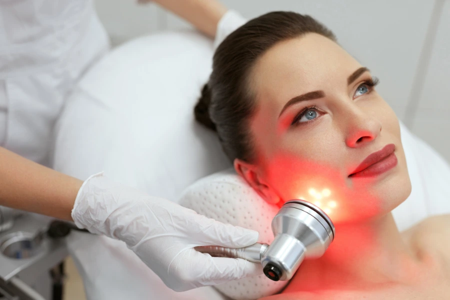 Roodlichttherapie is een revolutie in huidverzorging en welzijn